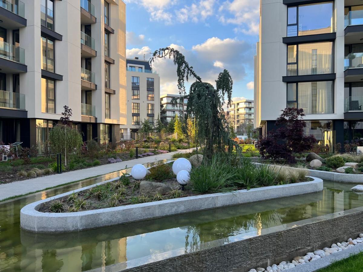 Luxe Sea Apartment Saints Constantine and Helena Exterior photo