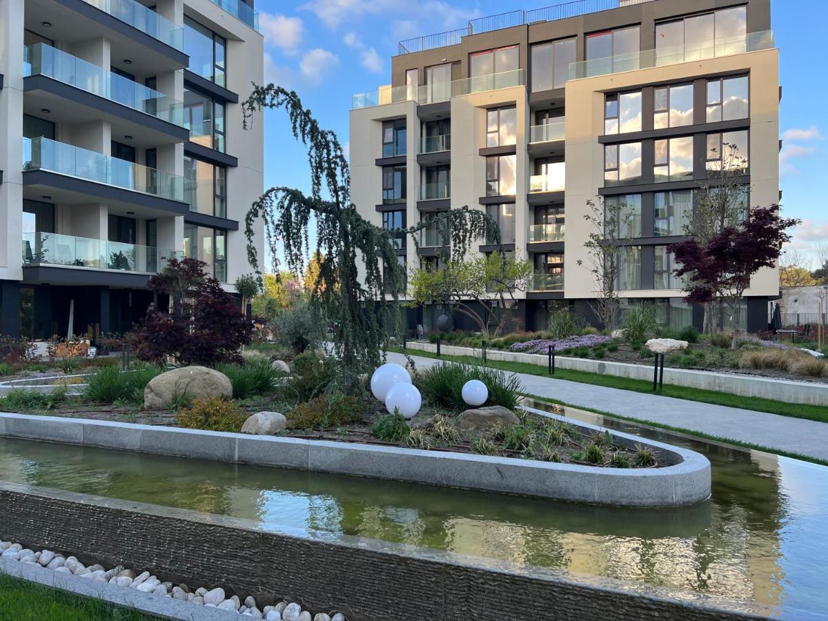 Luxe Sea Apartment Saints Constantine and Helena Exterior photo